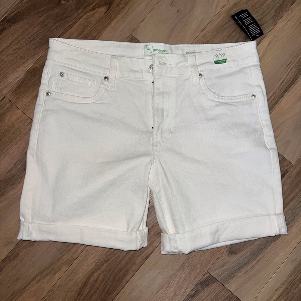 Generation by Celebrity Pink with shorts